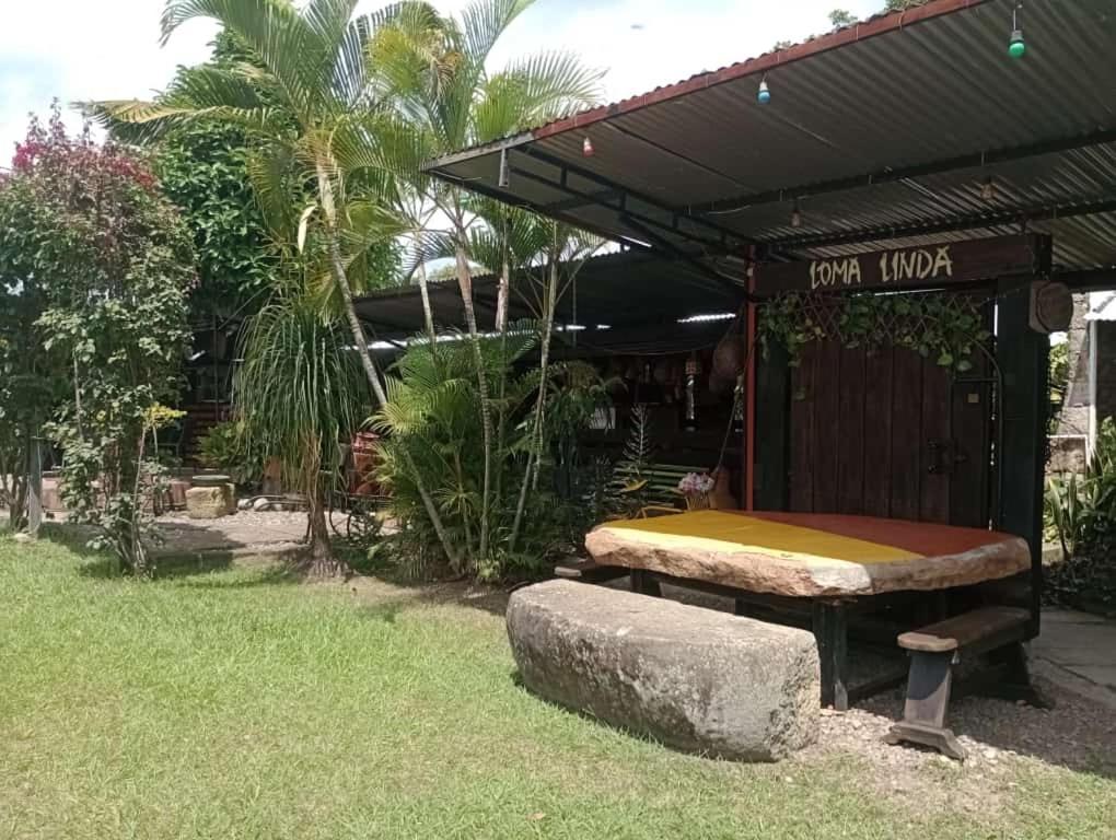 لا ميسا Loma Linda Hotel De Naturaleza المظهر الخارجي الصورة